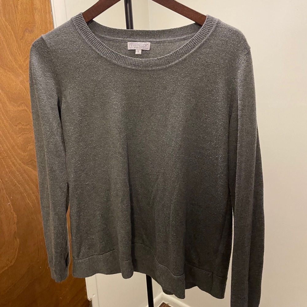 Long Sleeve Gray Sweater